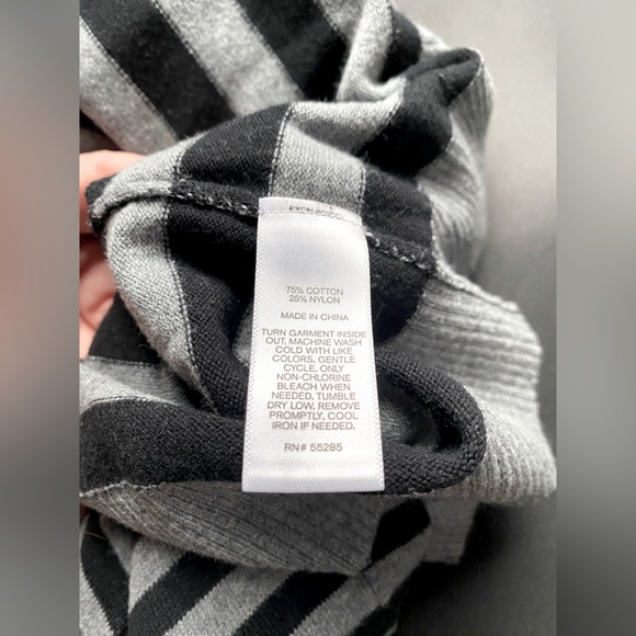 Express Striped Sweater - Picture 4 of 4